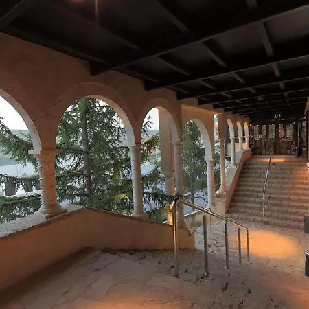 Balfagon Hotel
